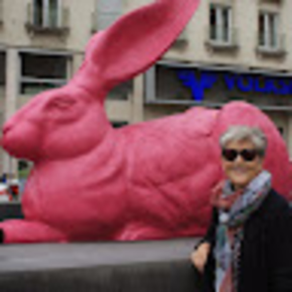 Meet your Posher, Marge - Picture 1 of 1